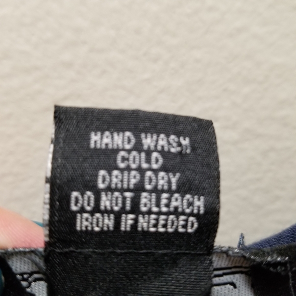 Angie Size S 3/4 Sleeve Elephant Print Boho Top - Picture 3 of 5